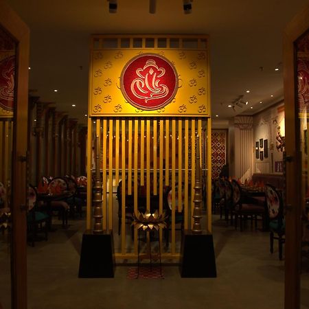 Holywater Hotel By Ganga Kinare #150 Mts From Ganga Ghat Rishikesh Ngoại thất bức ảnh